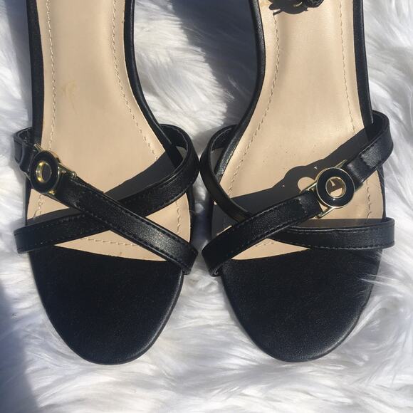 Bamboo Tully ankle strap sandal heels NEW - Picture 4 of 8